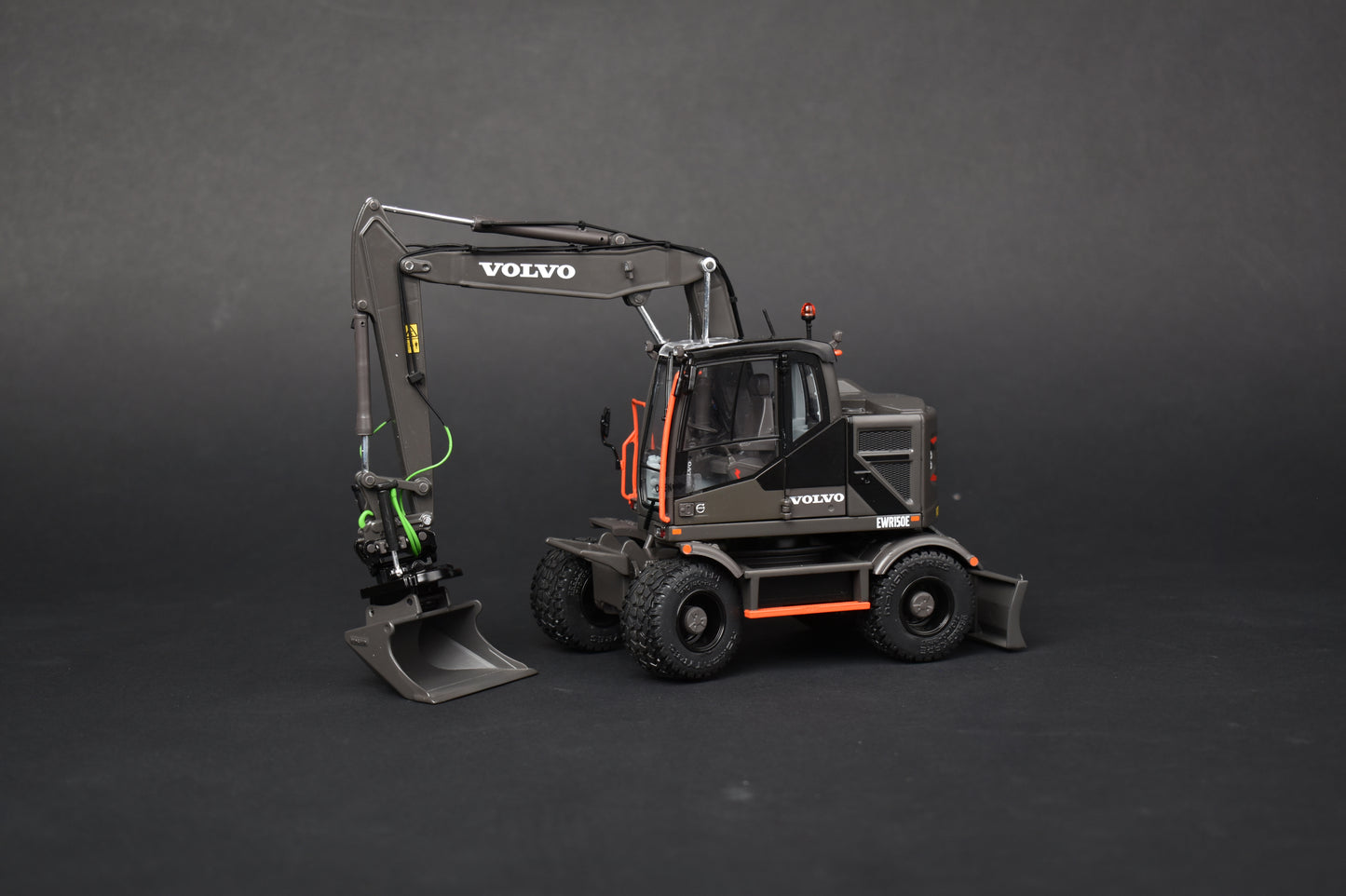 AT - Volvo EWR150E Wheeled Excavator Limited Edition Black
