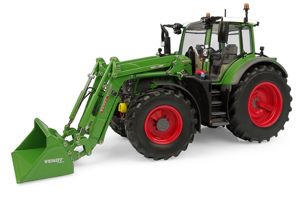 UNIVERSAL HOBBIES FENDT 618 VARIO WITH FRONT LOADER