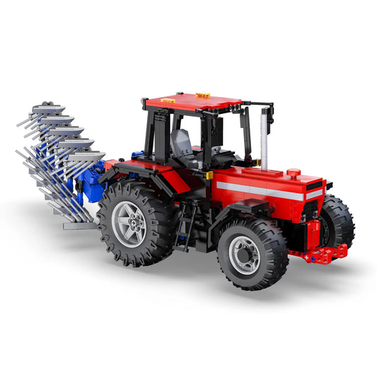 CaDA - Farm Tractor RC - 1:17