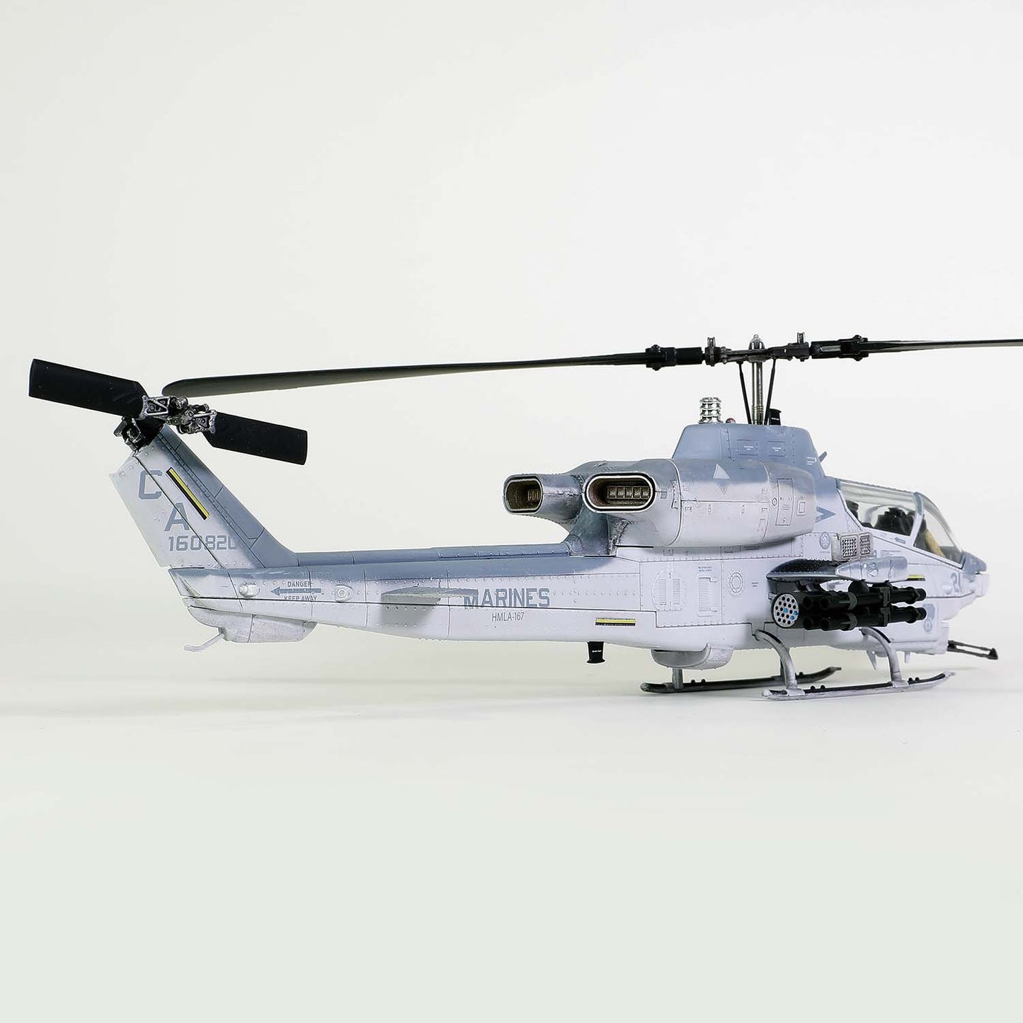 Forces of Valour - AH-1W Whiskey Cobra Afghanistan - 1:48