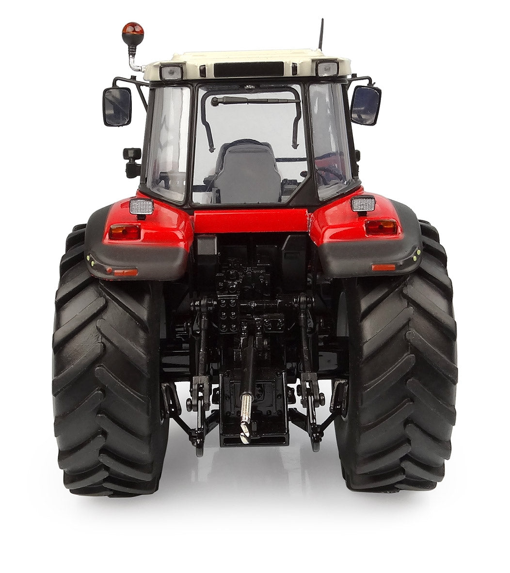 UNIVERSAL HOBBIES - Massey Ferguson 8280 X-tra - 1:32