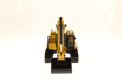 Die Cast Masters - 1:50 Cat® 390F L Hydraulic Excavator