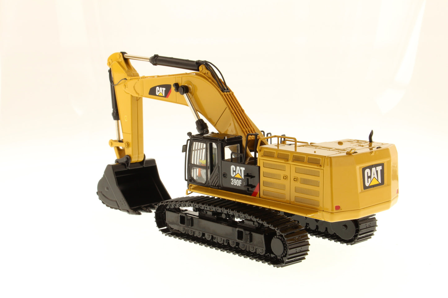 Die Cast Masters - 1:50 Cat® 390F L Hydraulic Excavator