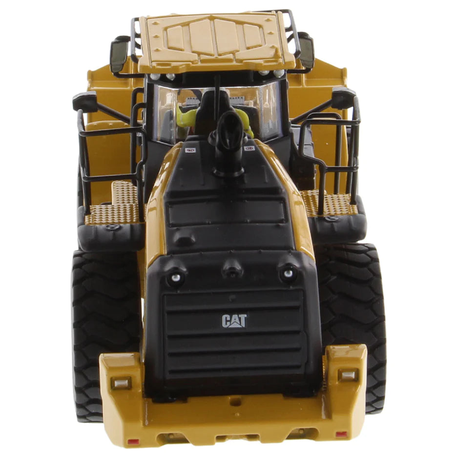 Die Cast Masters - 1:50 Cat® 966 Wheel Loader
