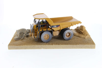 Die Cast Masters - 1:50 Cat 770 Weathered Off-Highway Truck