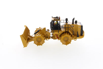 Die Cast Masters - Cat 836 Landfill Compactor - 1:50