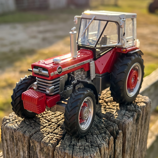 UNIVERSAL HOBBIES - Universal Hobbies Massey Ferguson 1080 - 1:32