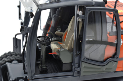 AT - Atlas 160W wheeled Excavator.