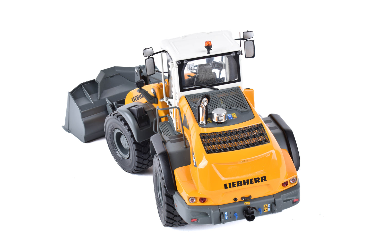 AT -  Liebherr L546 G8 Wheel loader - 1:32