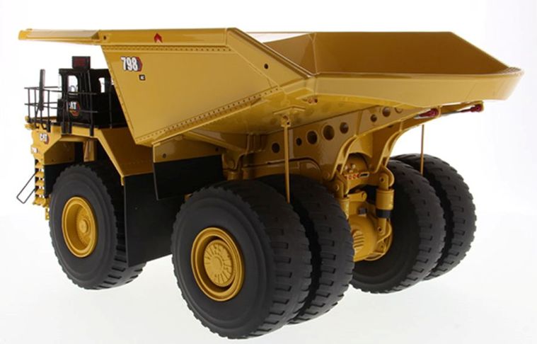 Die Cast Masters - 1:50 Cat 798 AC Mining Truck