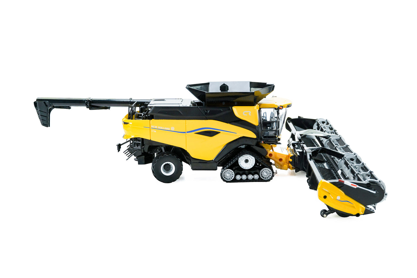 Universal Hobbies - New Holland CR11 Harvester - 1:32
