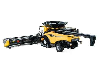 Universal Hobbies - New Holland CR11 Harvester - 1:32