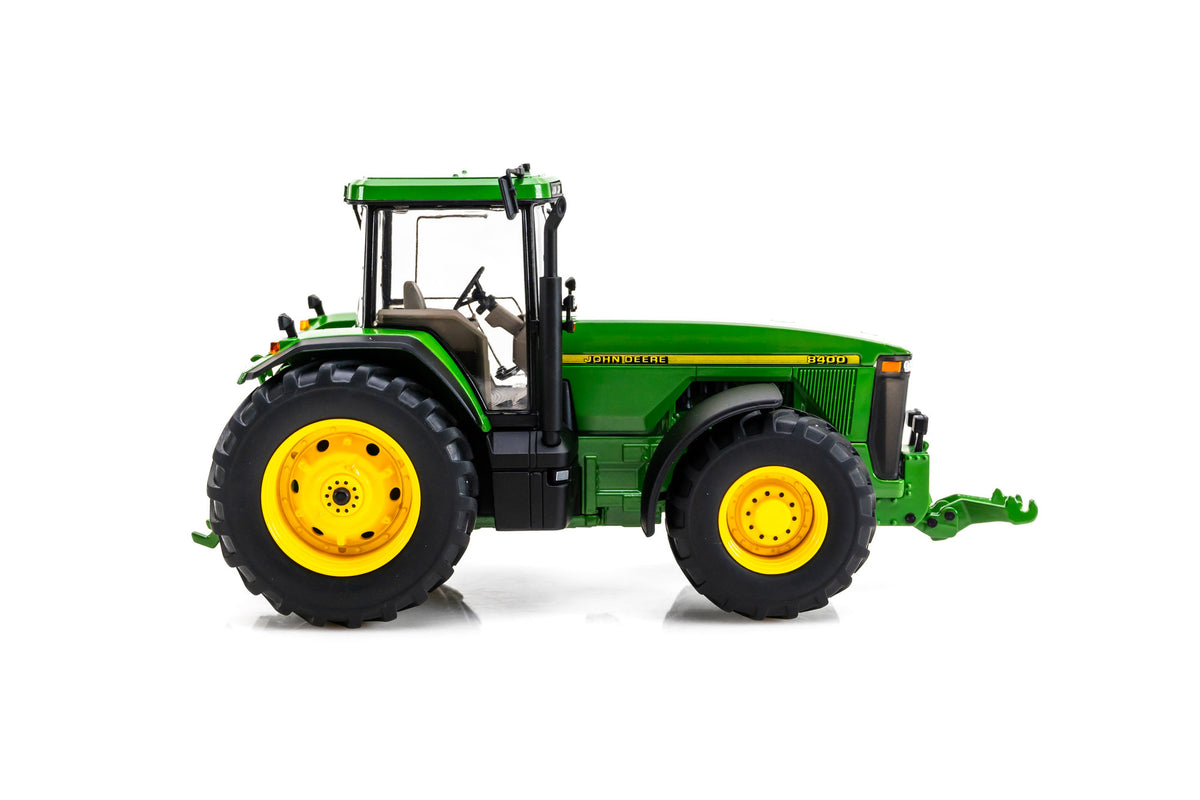 Schuco - John Deere 8400 – 1:32