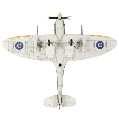 Forces of Valour - Supermarine Spitfire MK IX - 1:72