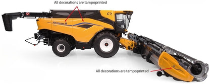 Universal Hobbies - New Holland CR11 Harvester - 1:32
