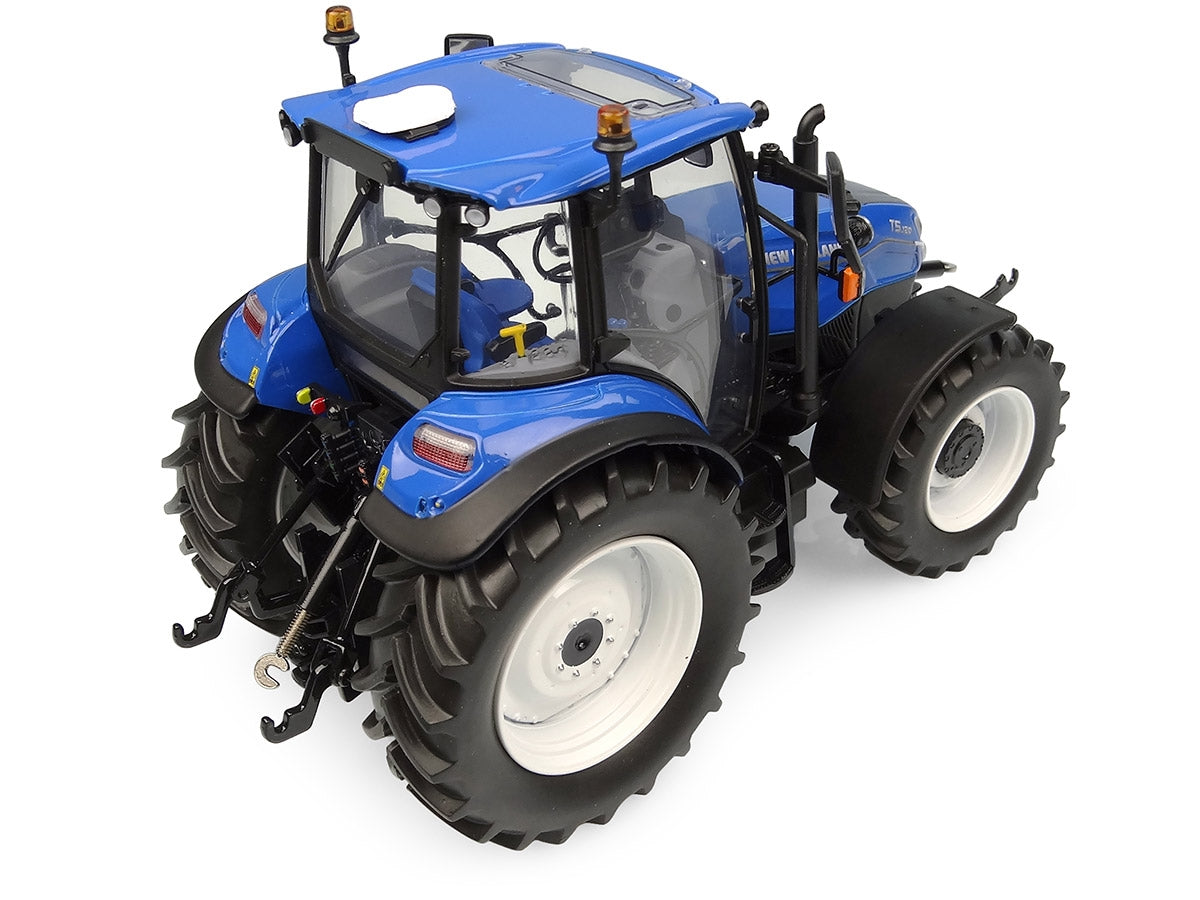 Universal Hobbies - New Holland T5.120 Dual Command - 1:32