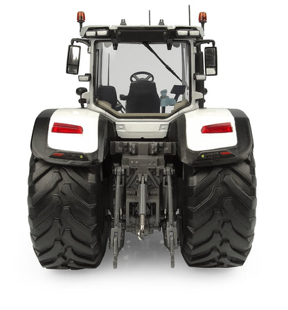 Universal Hobbies - Scale Massey Ferguson 8S.265 White Edition - 1:32