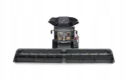 Universal Hobbies - Massey Ferguson Ideal 9T Harvester - 1:32